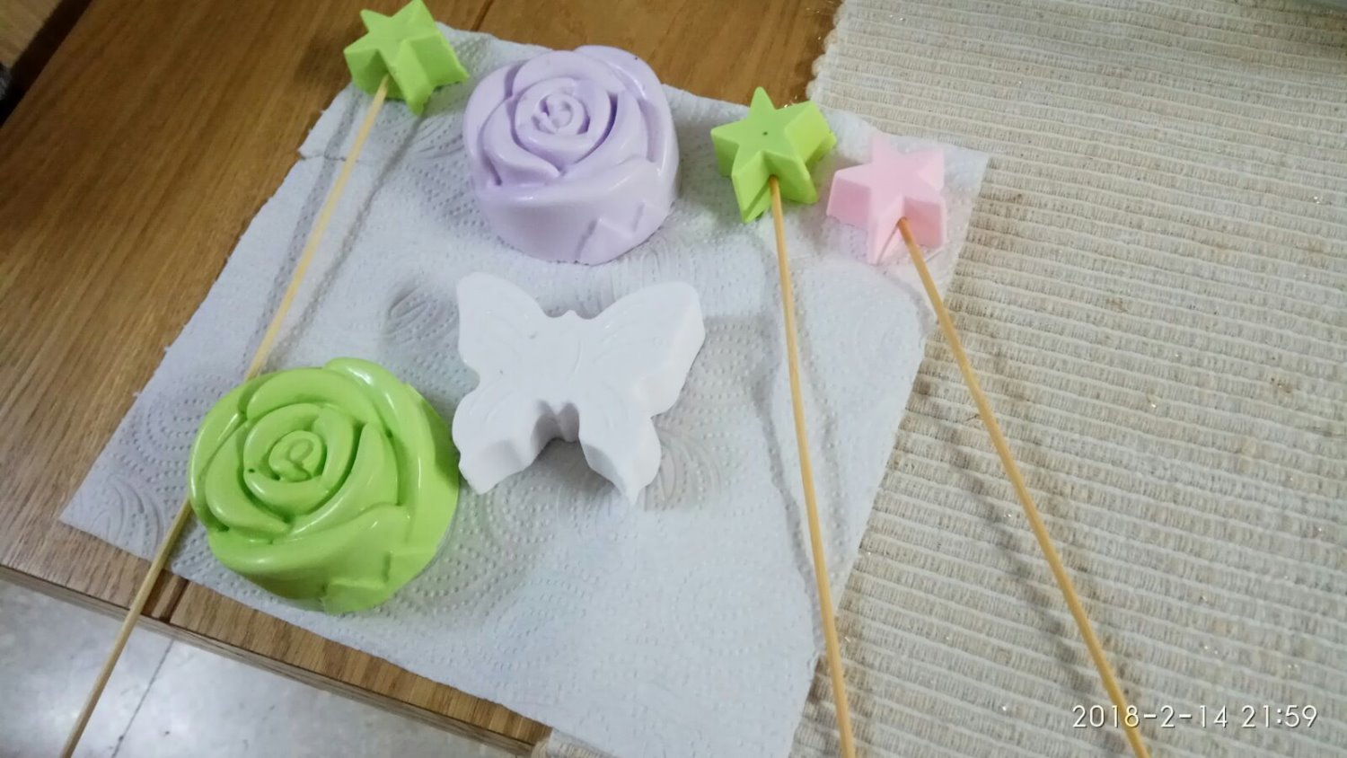 סבונים בעבודת יד