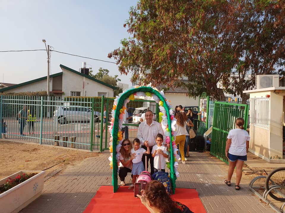 פייסבוק אהרון דרור
