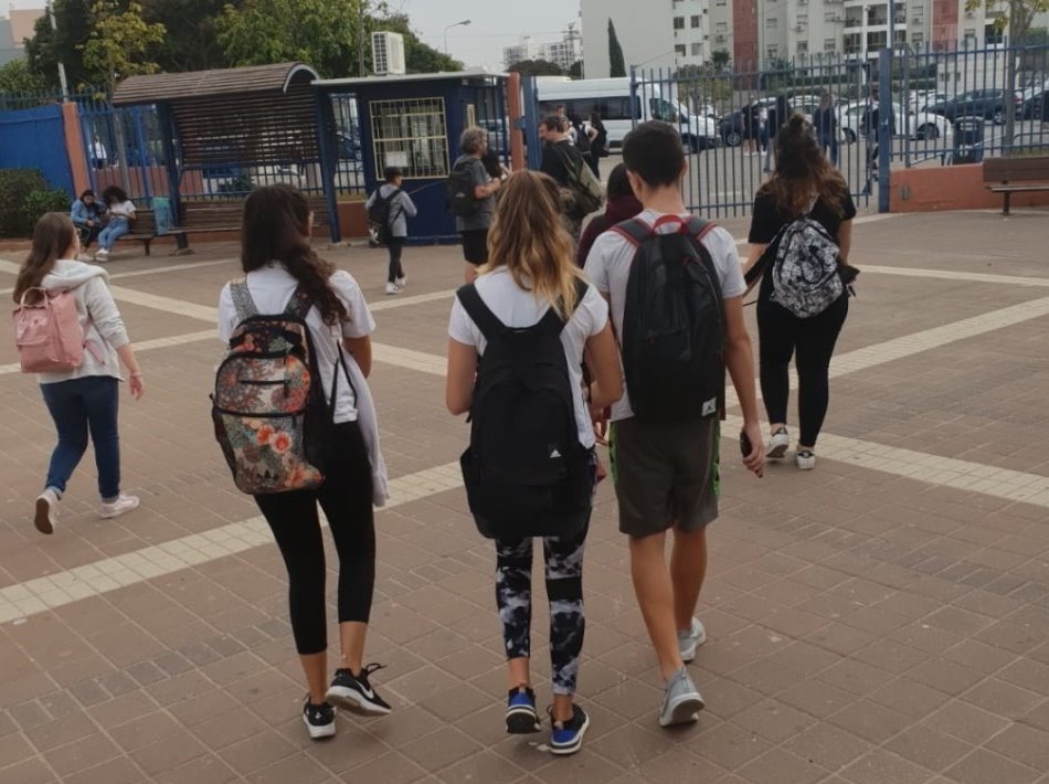 חוזרים ללימודים. צילום: אבי פלדמן חוזרים ללימודים. צילום: אבי פלדמן
