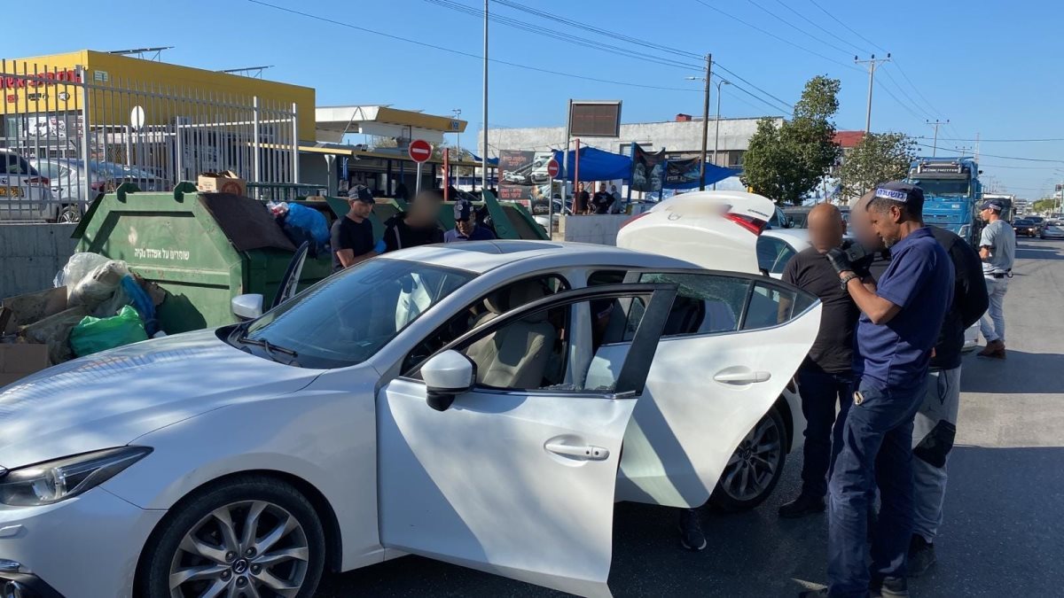 מעצר חברי הכנופייה החשודים בסחיטה ואיומים מעצר חברי הכנופייה החשודים בסחיטה ואיומים