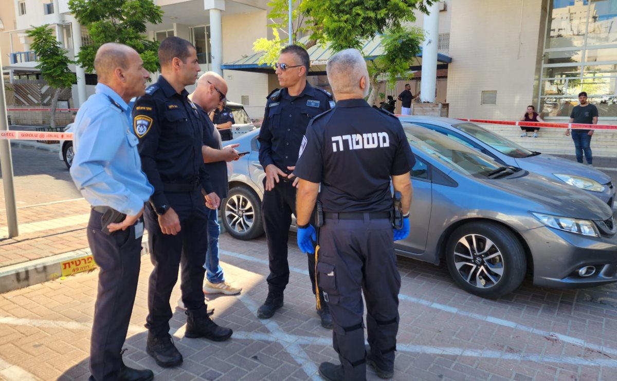 מפקד משטרת אשדוד, אילן שושן, בשטח מפקד משטרת אשדוד, אילן שושן, בשטח