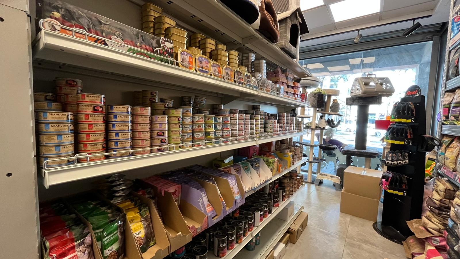 סאנפט ציוד ומזון לבעלי חיים