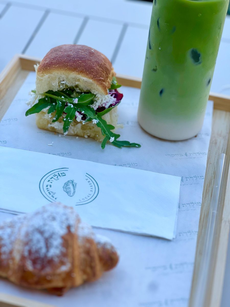 מולדת גן יבנה 