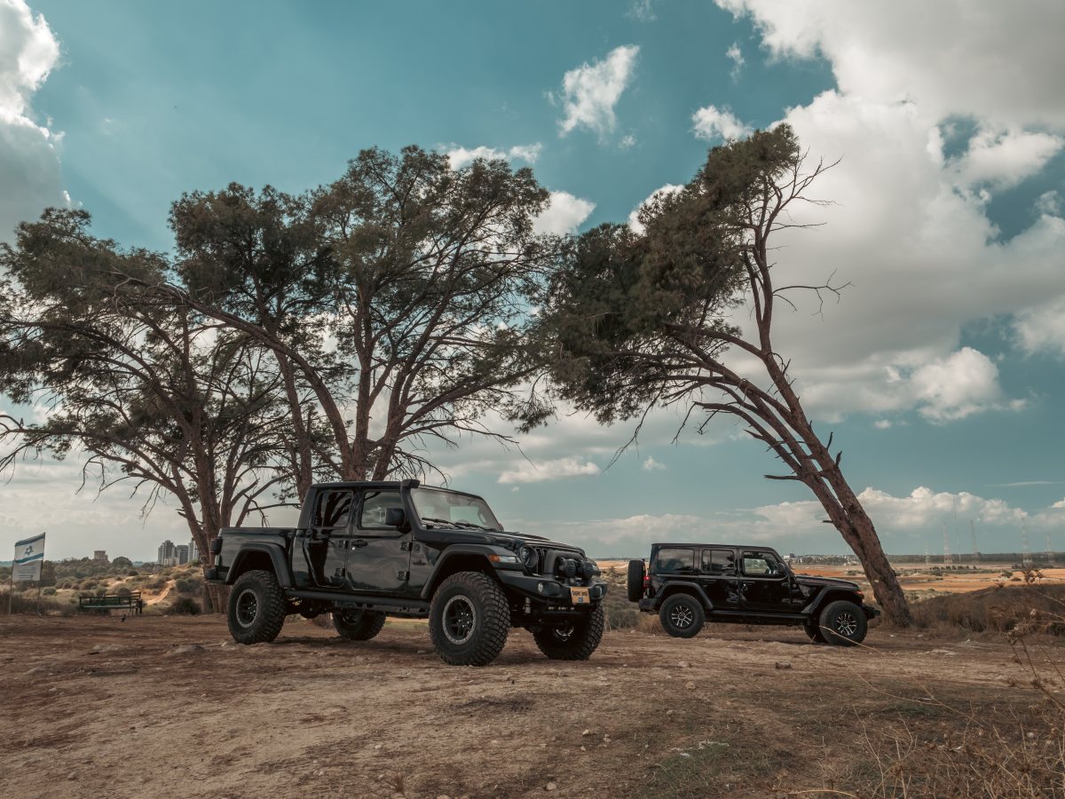סופר ג'יפ jeep gladiator aev + Jeep Wrangler Rubicon X