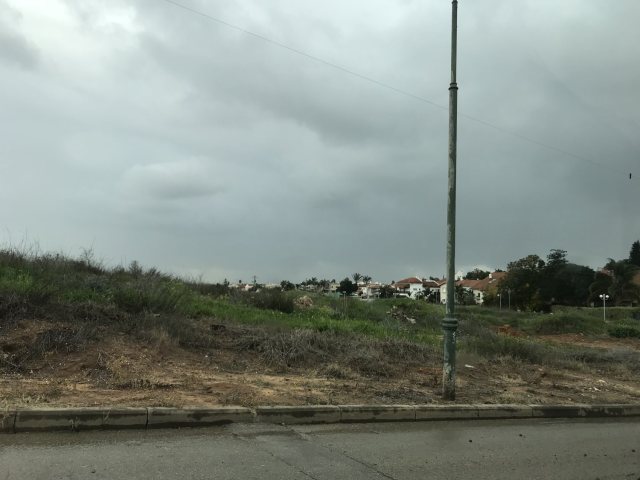 הסערה מתקרבת לגן יבנה