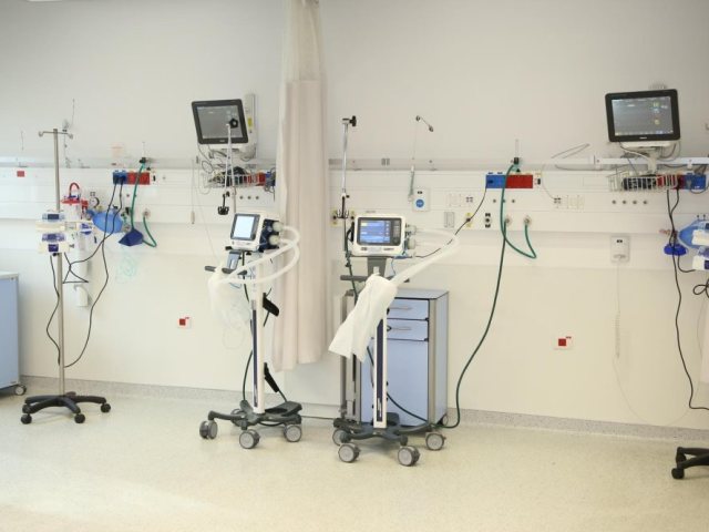 מחלקת הקורונה באסותא אשדוד. קרדיט: דוברות בית החולים