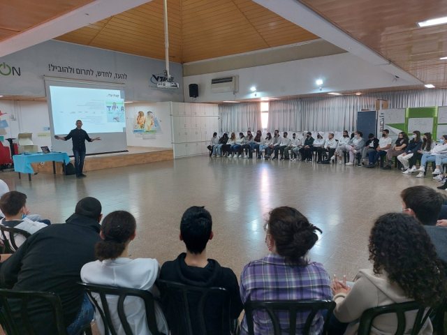 דוברות מועצת גן יבנה