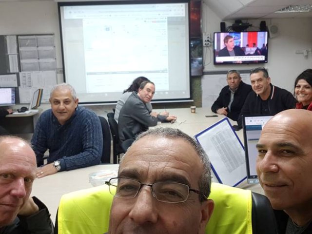 פייסבוק אהרון דרור