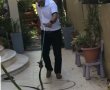 ראש המועצה אהרון דרור הוא מעכשיו גם לוכד נחשים