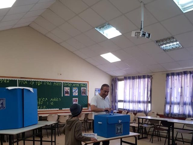 פייסבוק אהרון דרור