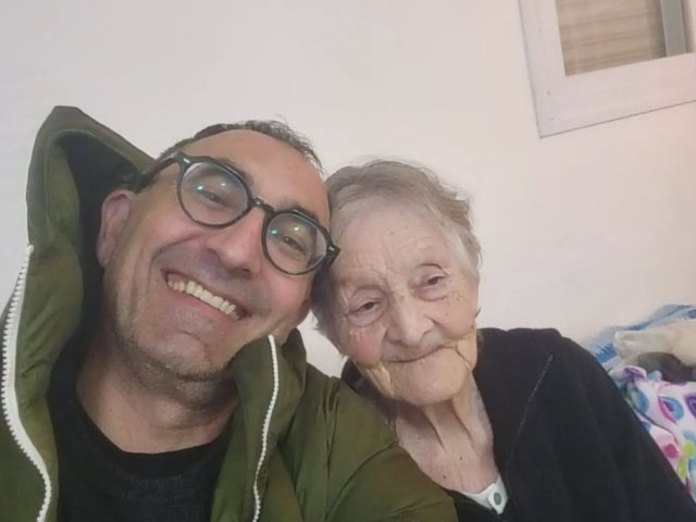 קטורזה ואמו שתיבדל לחיים ארוכים. צילום פרטי